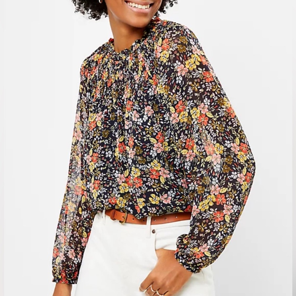 Loft Women’s Long-Sleeve Top Floral Smocked Yoke Blouse Size M